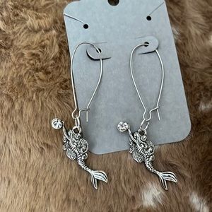 Mermaid earing